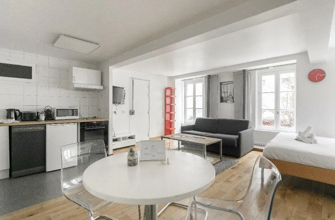 50m2 Rue Rambuteau/pompidou/marais/hotel De Lejlighed